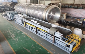 重鑫集團銷售公司正式進軍環保設備銷售領域，并在全國各主要環保工程類項目中參與設備制造、設備安裝、工藝完善、設備運營調試等。