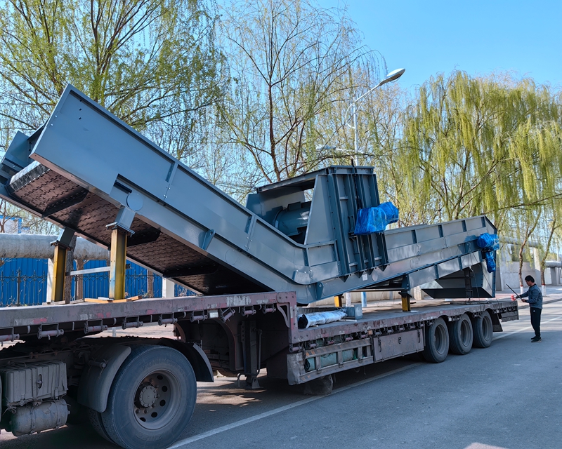 大傾角輸送機(jī)